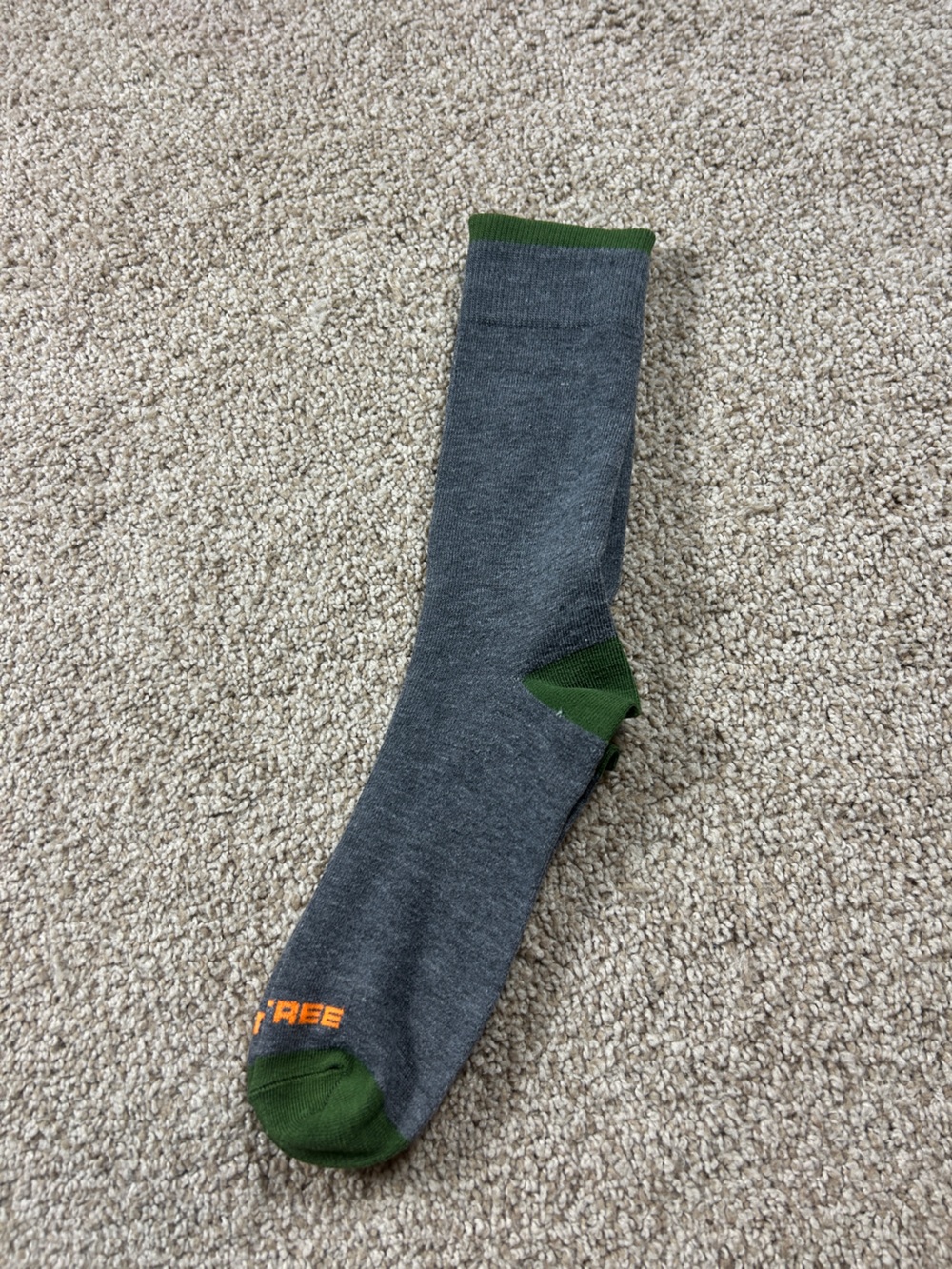 Realtree You Had Me At Hunting Women’s Crew Socks Gray Green Orange Novelty